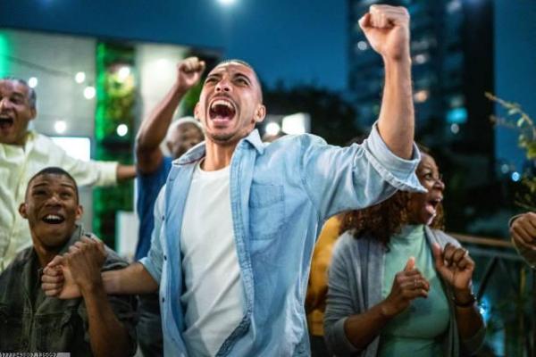 体育培训8月活动策划方案范例(图1)